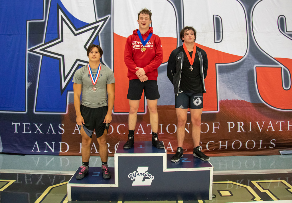 2021 st. thomas wrestling tapps state web (8) - St. Thomas High School