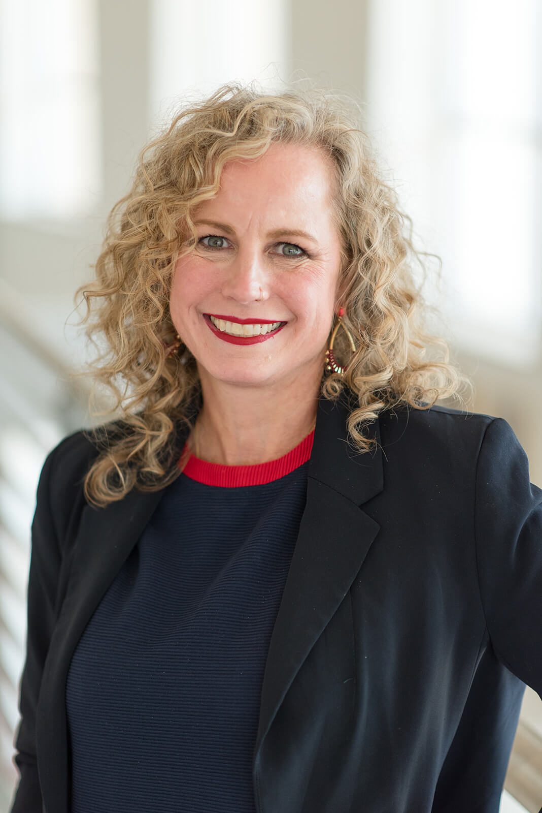 bmariephoto_STH_FacultyStaff_Headshots-59